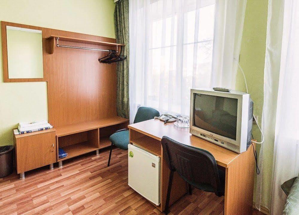 Bolshoy Ural Hotel Екатеринбург Экстерьер фото